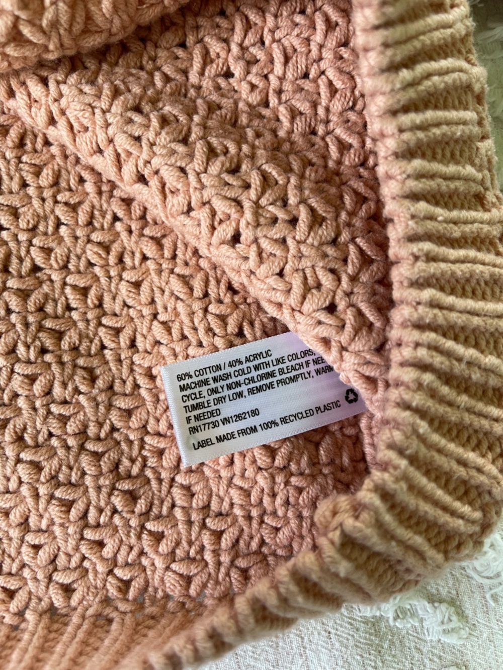 Universal Thread Sweater - Picture 4 of 7